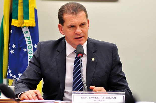 Deputado Evandro Roman (PR) - Foto: Cláudio Araújo