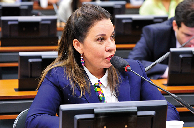 Deputada Raquel Muniz (MG) - Foto: Gabriela Korossy/Câmara dos Deputados